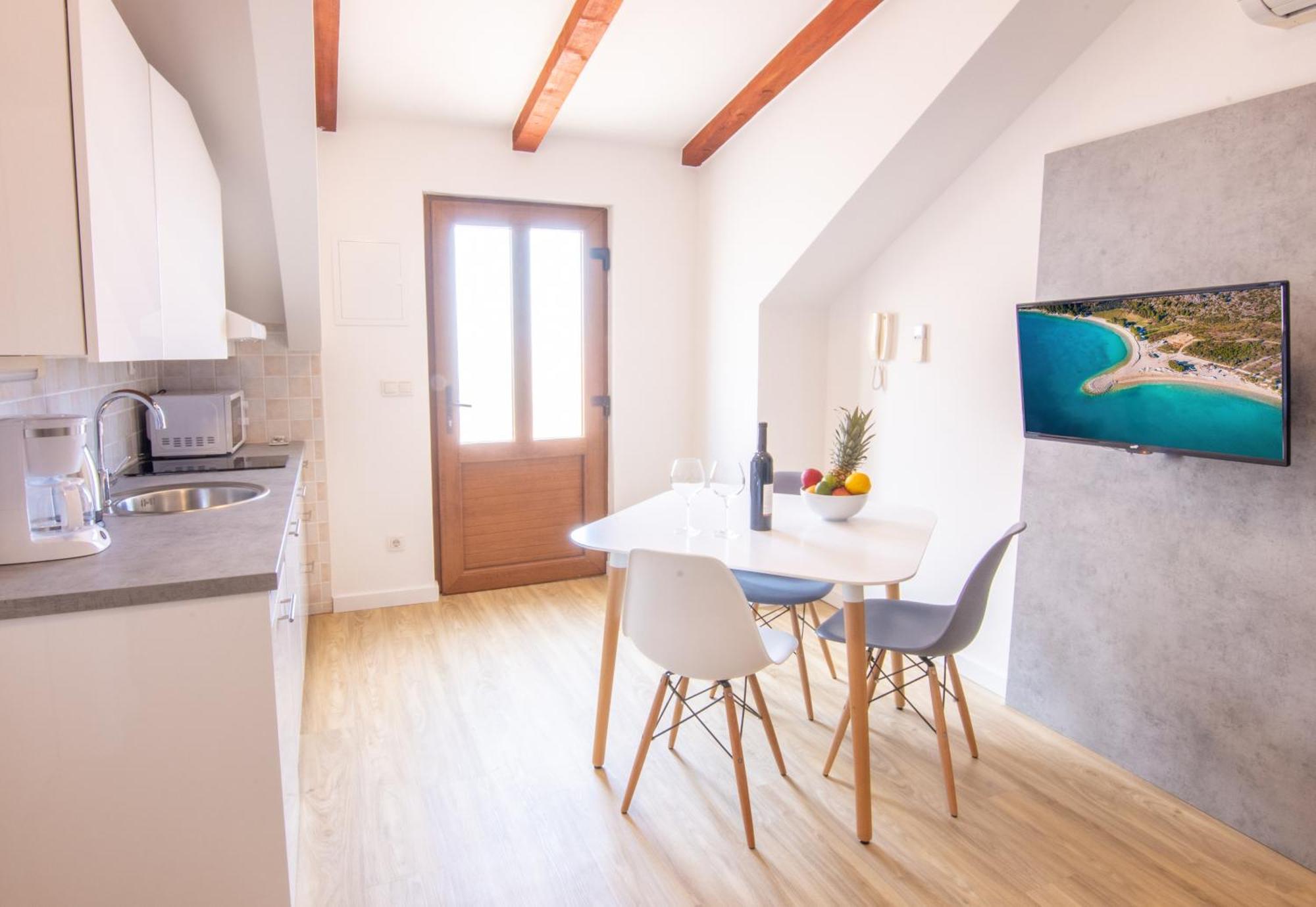 באסקה וודה Bed & Breakfast Portun In The Center מראה חיצוני תמונה